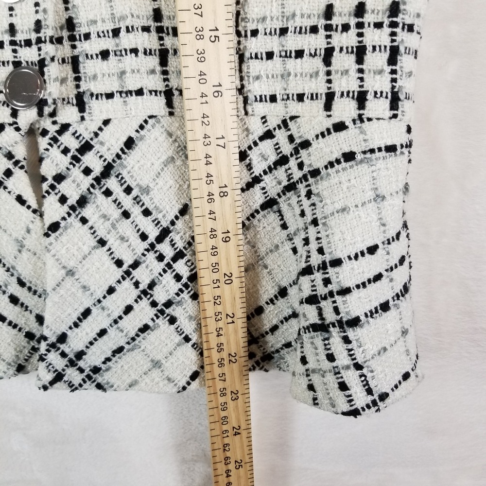 White House Black Market Tweed Skirt Blazer Suit Set 12 Black White Plaid Wool - Picture 9 of 16